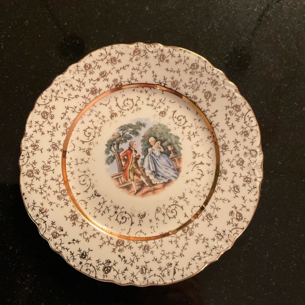 Homer Laughlin colonial Courting Couple 1936 Gold Plates